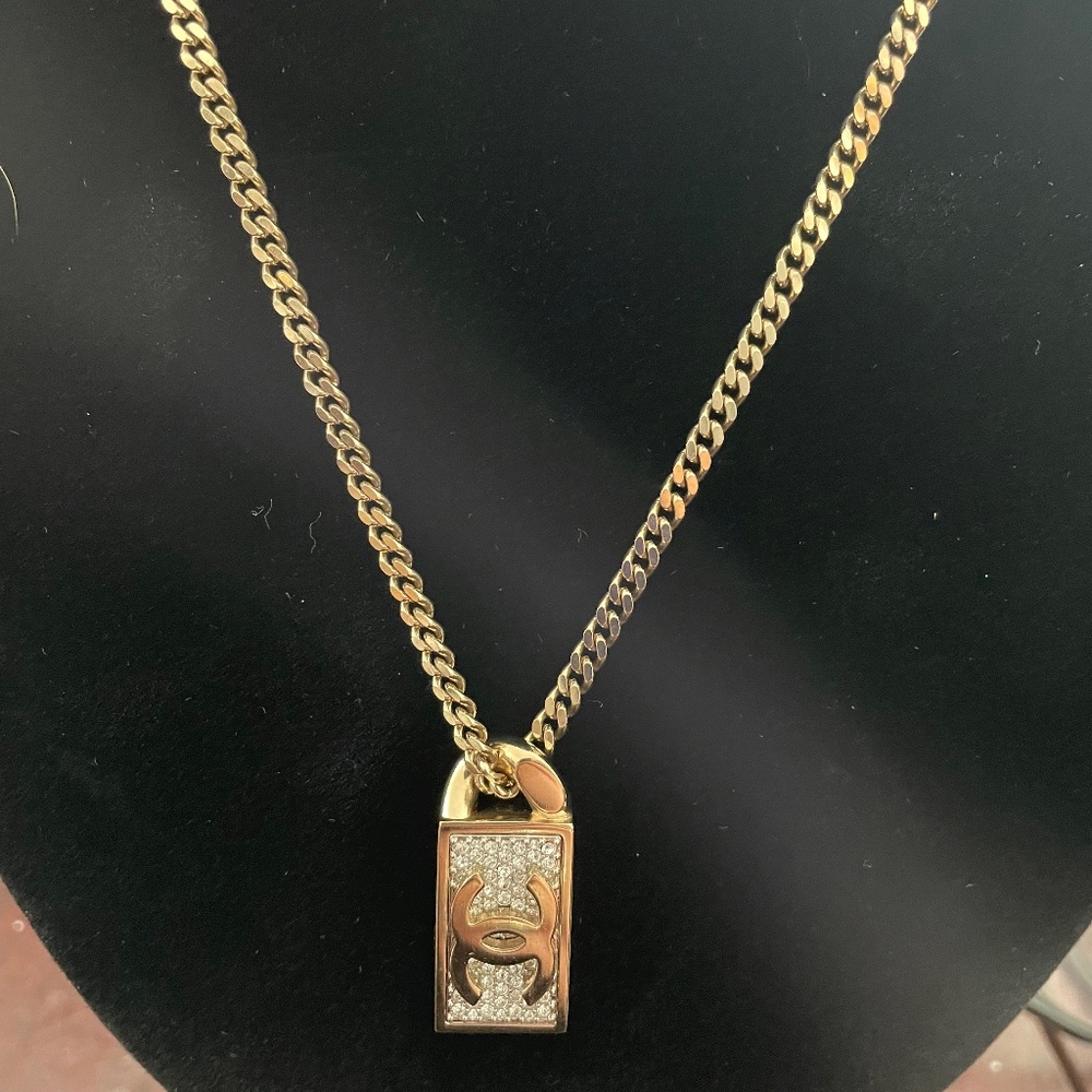 Chanel 21V Dog Tag Necklace